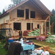 Фото готовых работ - Каркасно-щитовой дом 8х10 м.