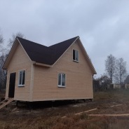 Фото готовых работ - Каркасно-щитовой дом 6,0х8,0 м с мансардой (К-110)