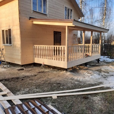 Фото готовых работ - Каркасно-щитовой дом 7,5х7,5 м.