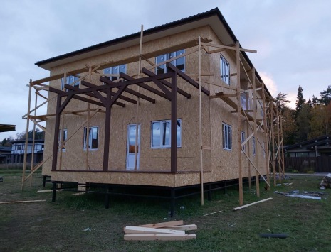 Фото готовых работ - Каркасно-щитовой дом 14,5х10 м.