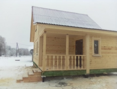 Фото готовых работ - Дом из проф. бруса камерной сушки 6х8 м. (Проект Д-3)
